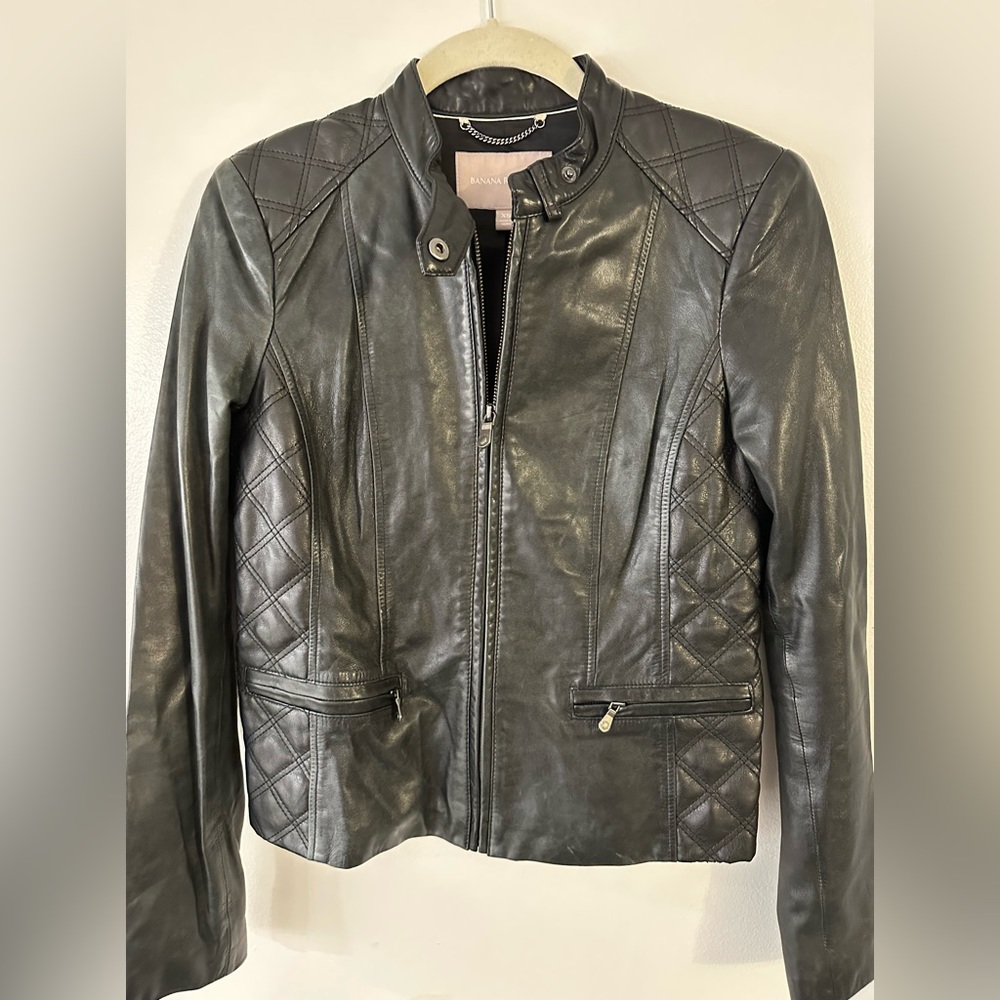 Banana Republic Black Lamb Leather Zippered Jacket with Quilted Details Sz XS